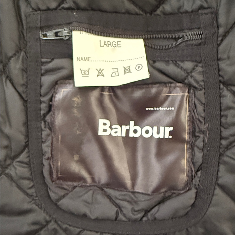 Barbour Men’s Liddesdale Dark Quilted Jacket - Picture 6 of 8
